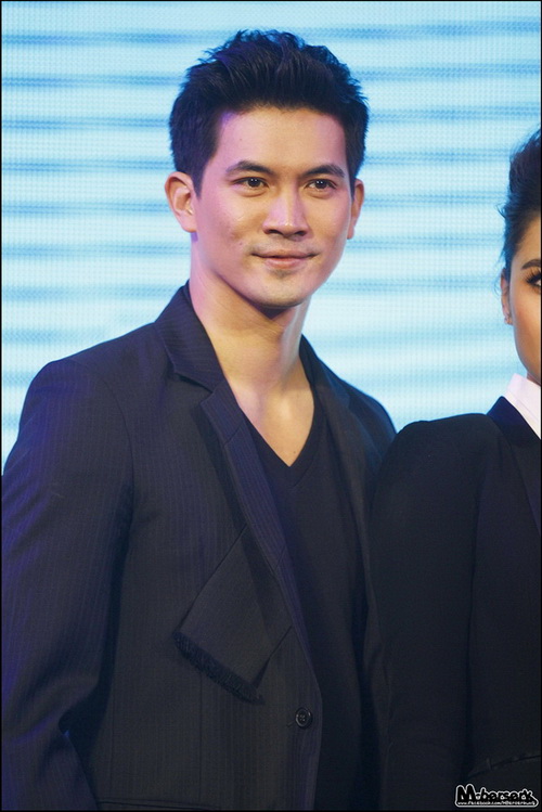 Pic: เปิดวิกบิ๊ก 3 "รักคุณเท่าฟ้า" เคน ชมพู่ พลอย เชอรี่ มารี