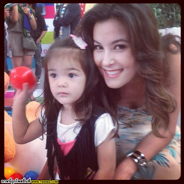 คู่แม่ลูกสุดน่ารัก ธัญญ่า-ลียา