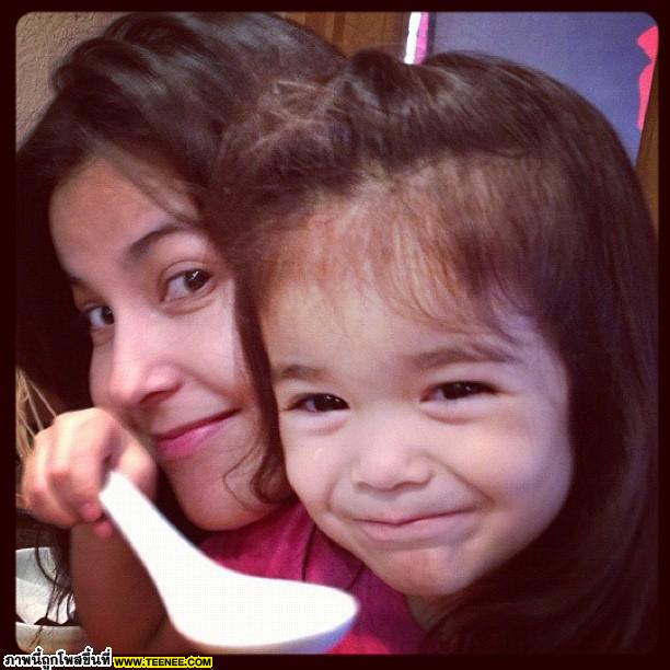 คู่แม่ลูกสุดน่ารัก ธัญญ่า-ลียา