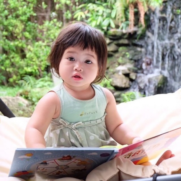 แอร๊ยยย ! น้องนามรูป ลูกสาวตัวน้อยของ ไก่ มีสุข บอกเลยน่ารักอะ