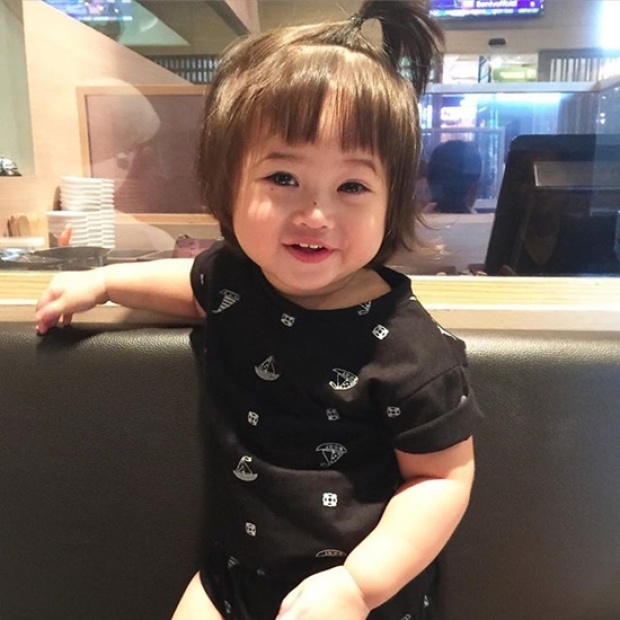 แอร๊ยยย ! น้องนามรูป ลูกสาวตัวน้อยของ ไก่ มีสุข บอกเลยน่ารักอะ