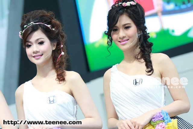 สวยแบ๋ว ใสๆ Honda