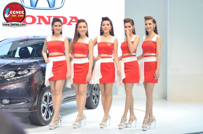 นางฟ้าชุดแดงจาก HONDA