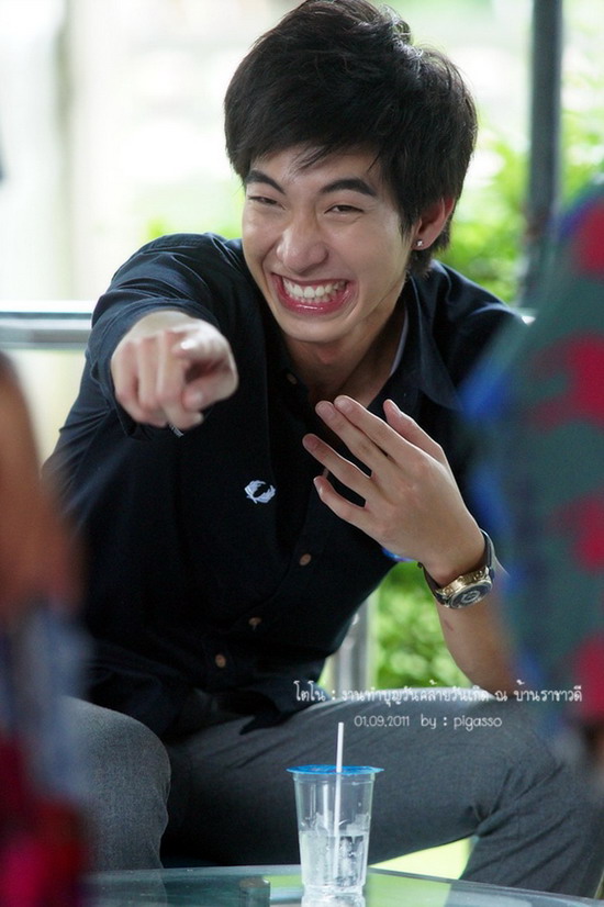 โตโน่ ทำบุญวันเกิด