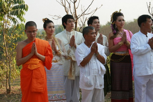 ภาพศิลปินดังร่วมงานบุญ