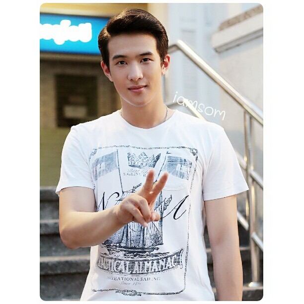 เจมส์ มาร์