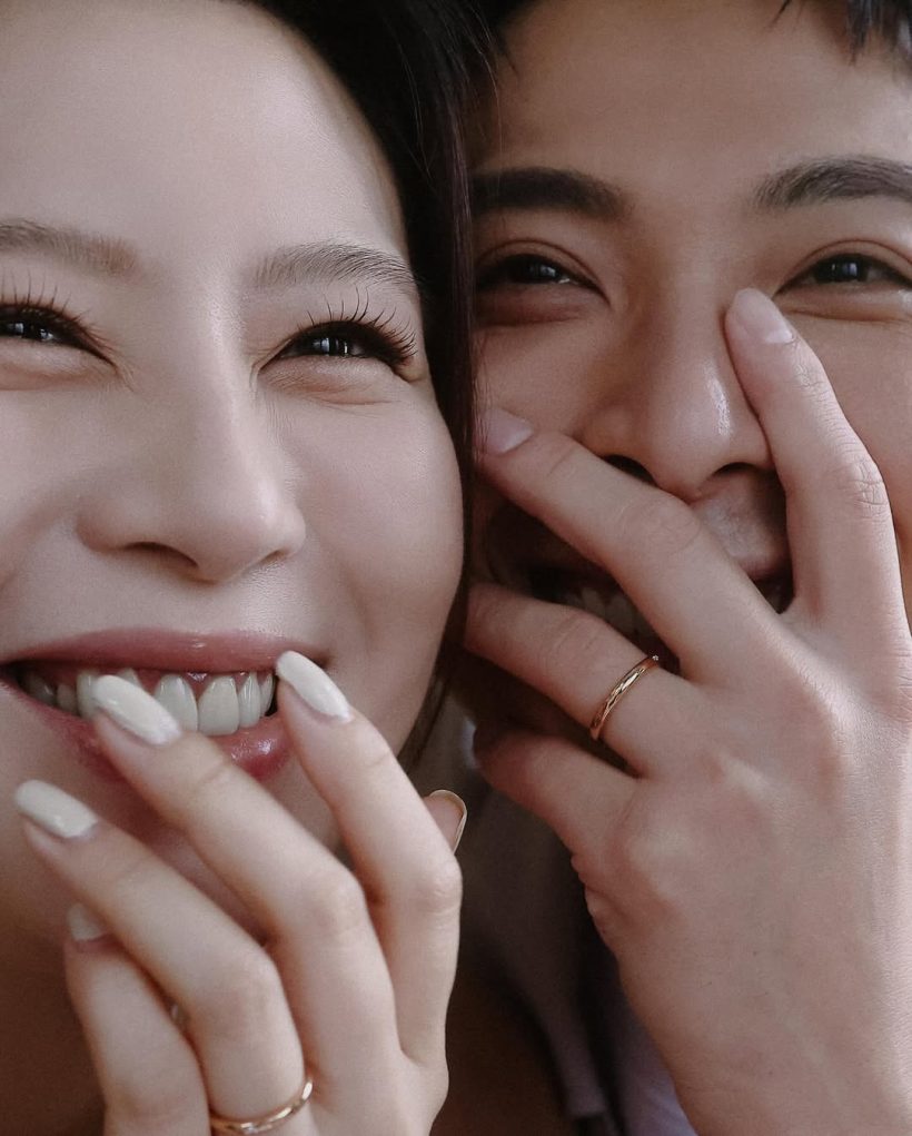 เซอร์ไพรส์วงการ คู่รัดัง ประกาศข่าวดี 2 เด้ง เเต่งงาน-เมียท้อง