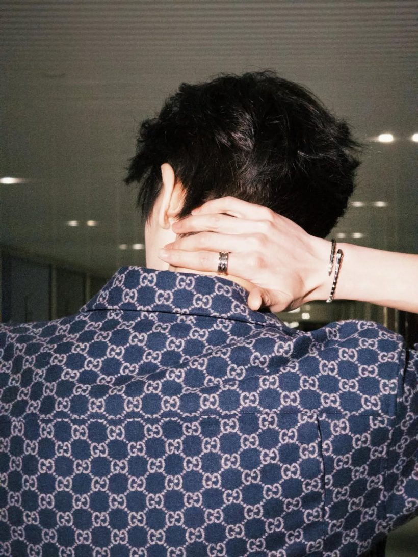 เเฟนๆอึ้งลุคหล่อ จางหลิงเฮ่อ รู้ราคาปุ๊บลมเเทบจับ