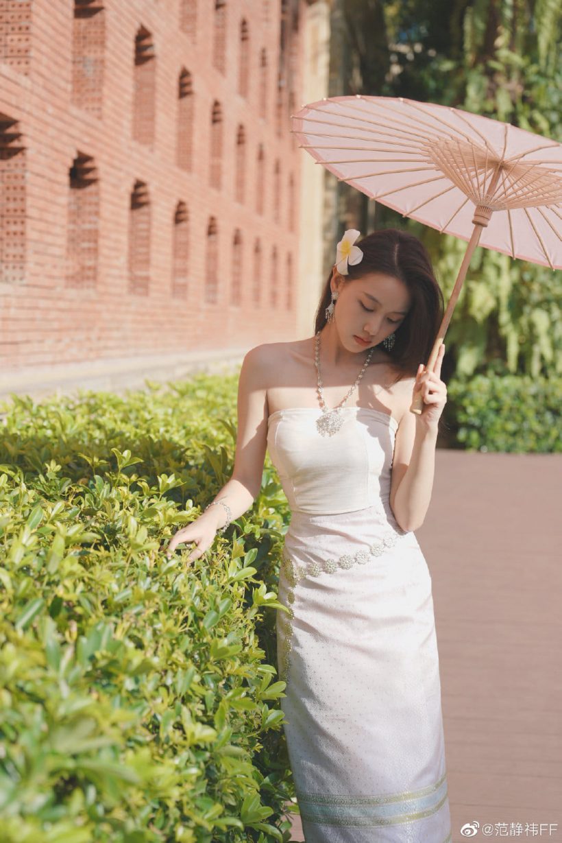 กระแสชุดไทยฟีเวอร์ ดาราสาวจีนคนนี้ หยิบมาใส่ สวยหวานสง่ามาก