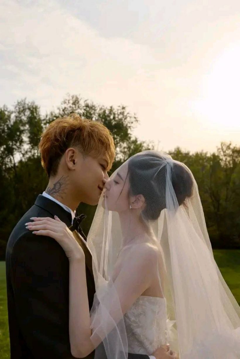 คู่รักซุปตาร์ แต่งงานแล้ว พร้อมสร้างครอบครัวสุดอบอุ่น