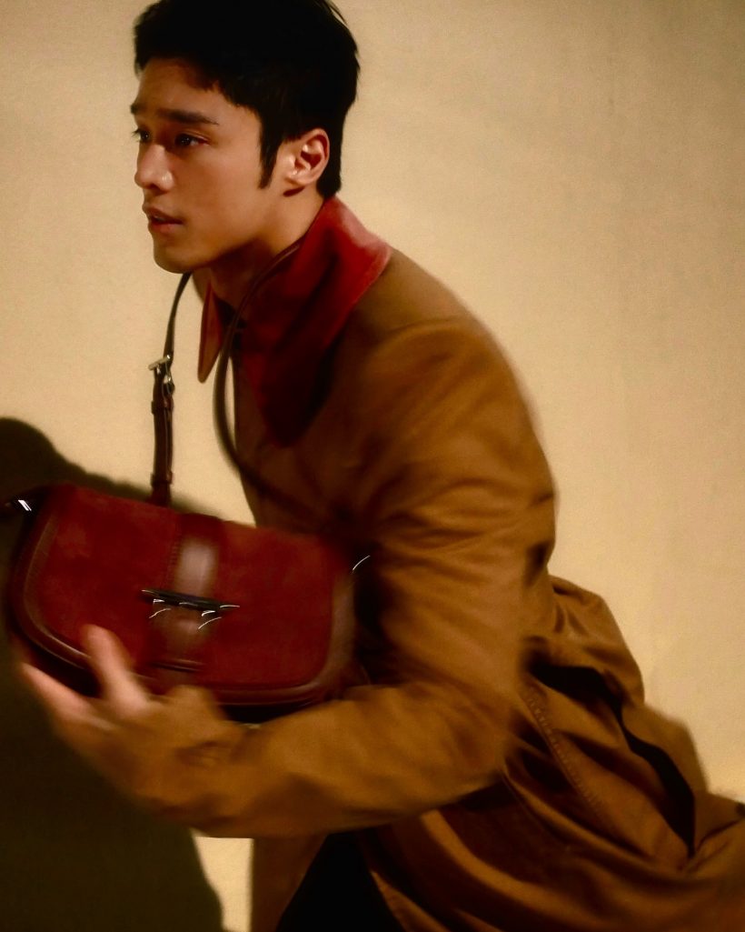 ดาราหนุ่มโดนแหก ทำคลิปสอนนั่งชั้นประหยัด แต่ความจริง...!