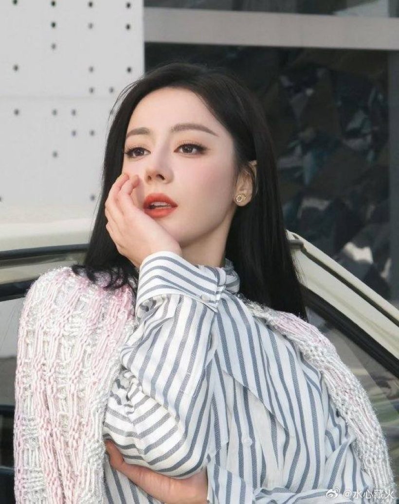 เเฟนๆเซ็ง! ตี๋ลี่เร่อปา โดนสะกัดดาวรุ่ง อดไปเเฟชั่นวีคกระทันหัน