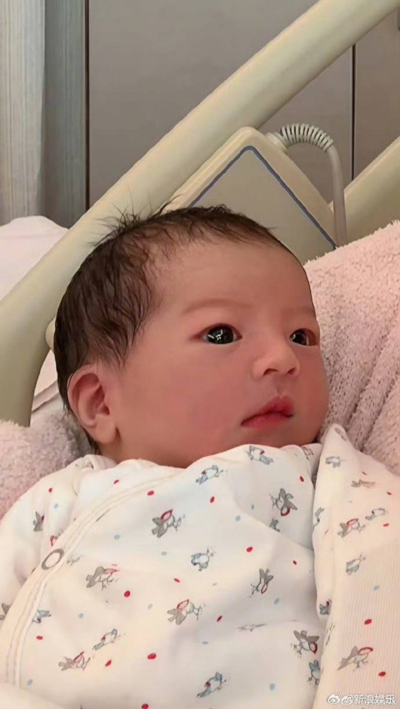 รวยไร้ลูกชาย?เมียพระเอกโพสต์โต้เรื่องเพศลูก หลังโดนแซะสุดเจ็บ