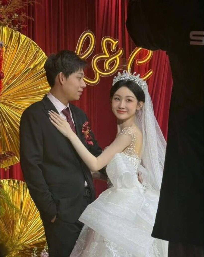 ชาวเน็ตจับตา ชีวิตคู่ศิลปินสาวเริ่มสั่น เพราะสามีนอกใจ