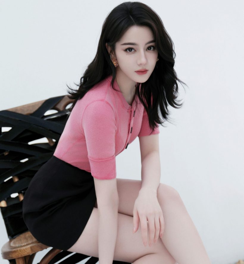 เอาอีกละ..ตี๋ลี่เร่อปาโดนโยง หลังหนุ่มในข่าวถูกแอบถ่าย