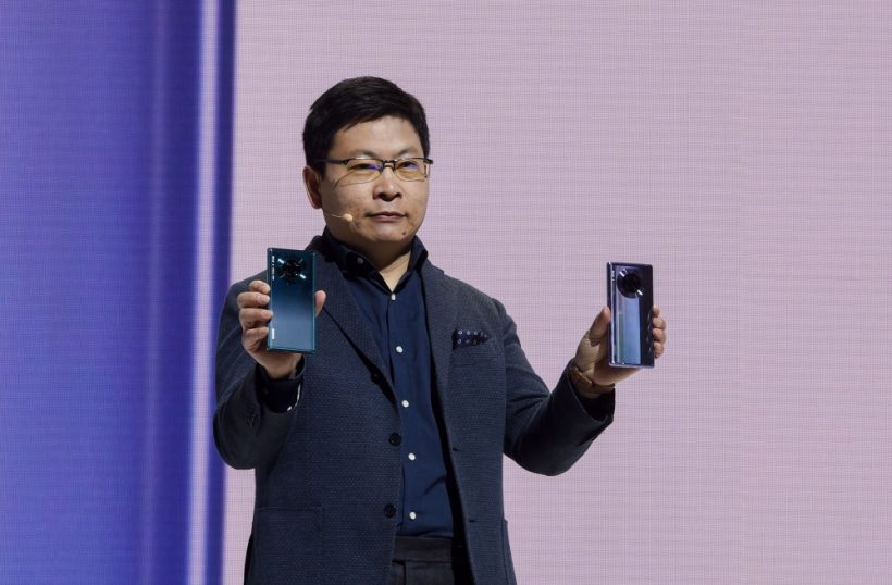 เปิดวาร์ป อวี๋เฉิงตง CEO Huawei วัย 55 ถูกโยงเป็นหนุ่มใหม่ของหลิวอี้เฟย