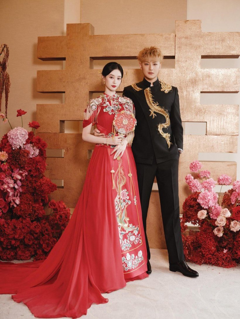 อลังการ! หวงจื่อเทา เซอร์ไพรส์เเฟนสาว มอบเครื่องประดับมูลค่าอึ้ง