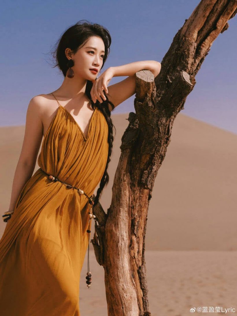 โสดมา 4 ปี...มูฟออนแล้ว?นางเอกตัวแม่ ถูกแฉควงหนุ่มปริศนา!