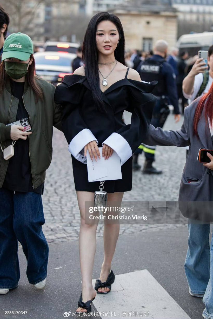 ชาวเน็ตจับโป๊ะ! นางเอกซีรีส์ดัง เจอแฉไม่มีบัตรเชิญไปเเฟชั่นวีค