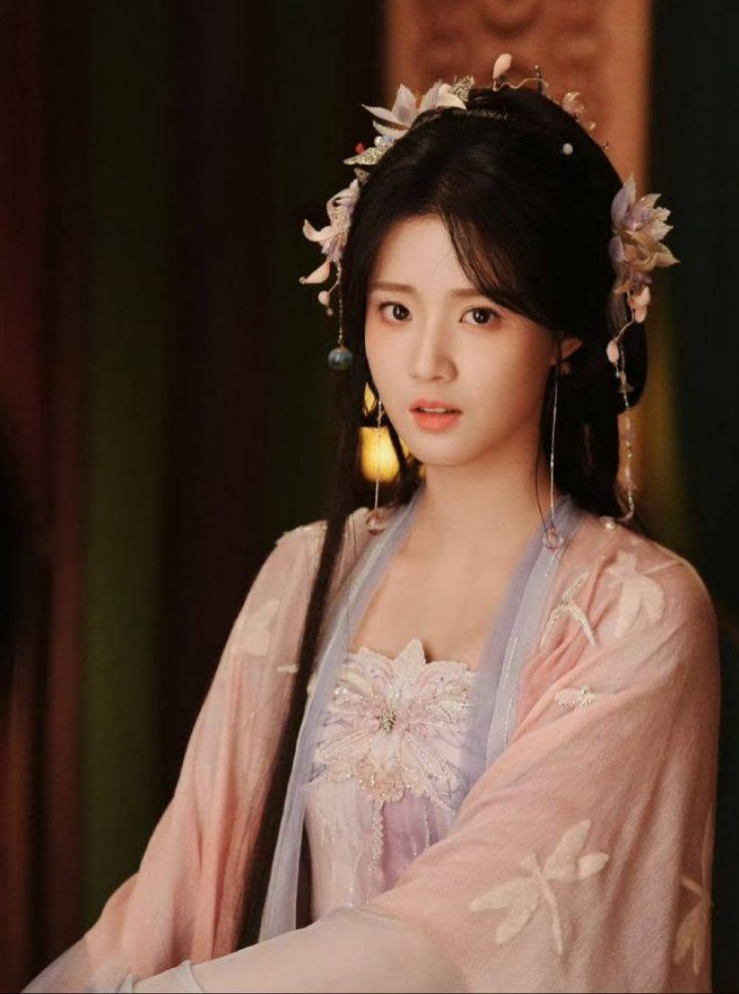 เฉลยนางเอกคนใหม่จางหลิงเฮ่อ สวยตะโกน!