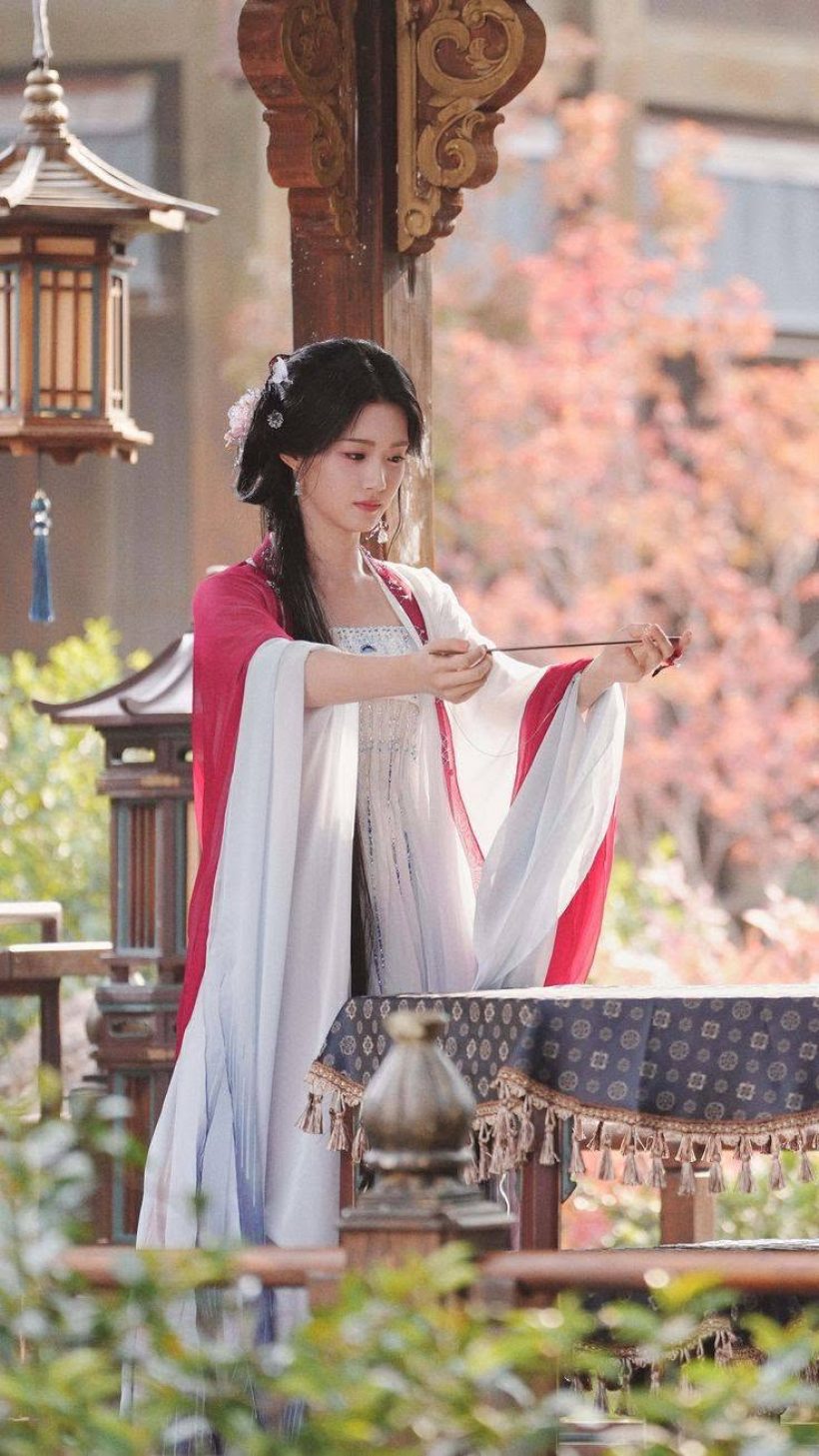เฉลยนางเอกคนใหม่จางหลิงเฮ่อ สวยตะโกน!
