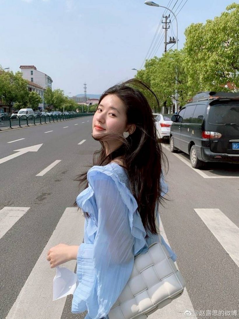 ตัวแม่ฟาดจริง! "จ้าวลู่ซือ" ฉีกสัญญาเก่าสำเร็จ ไม่ต้องจ่าย 400 ล้าน!