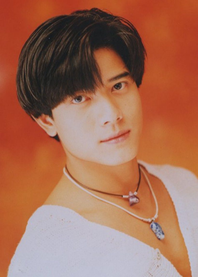 เปิดภาพในตำนานอดีตพระเอกดัง ความหล่อพุ่งสาวกรี๊ดทั้งเอเชีย