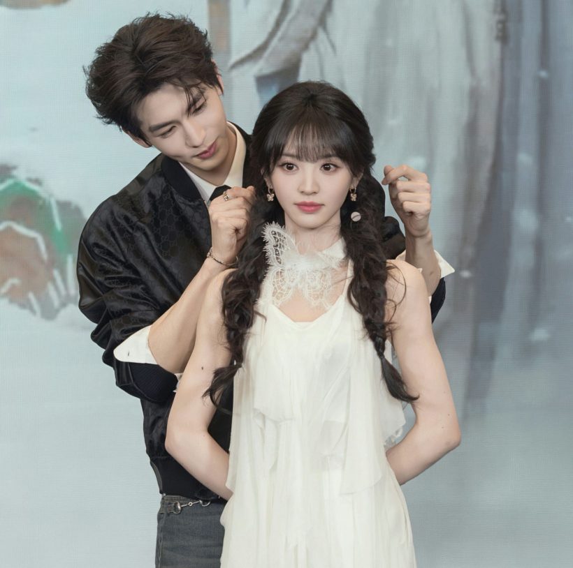 แรงมาก! ลือจางหลิงเฮ่อแอบเดท แฟนคลับลุกฮือ!