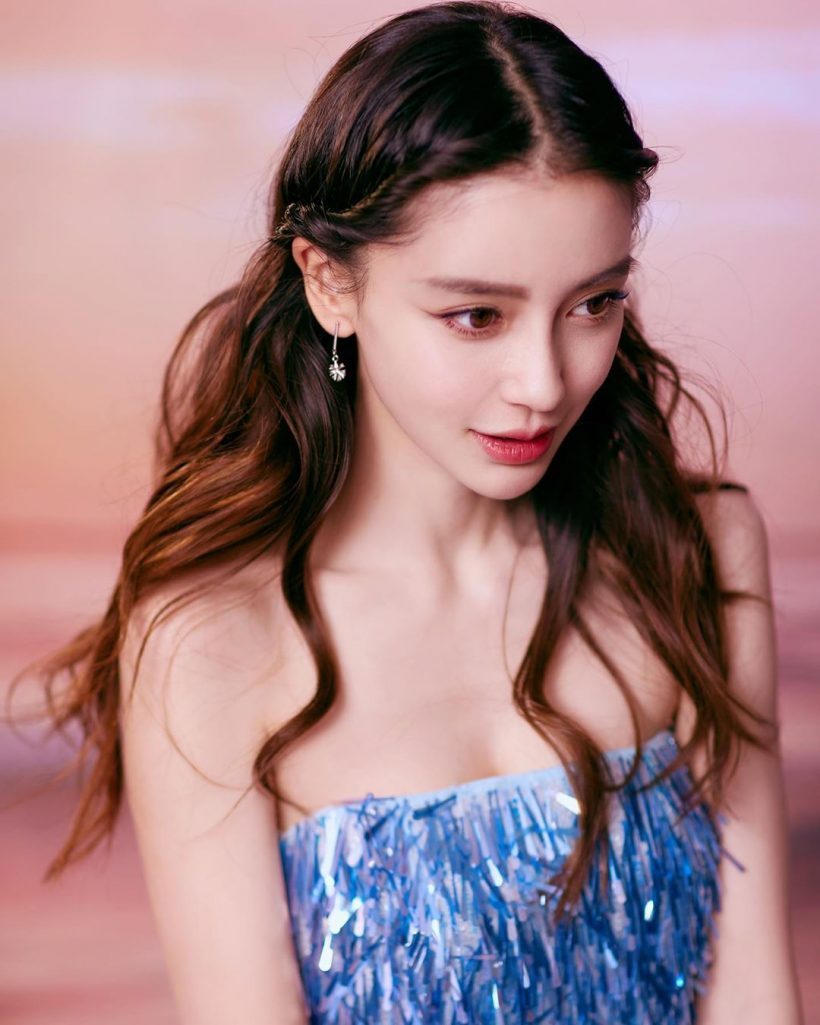 ซูมสดๆ ไม่รีทัช!ซุปตาร์สาว หน้าเปลี่ยนไปจนจำแทบไม่ได้?!