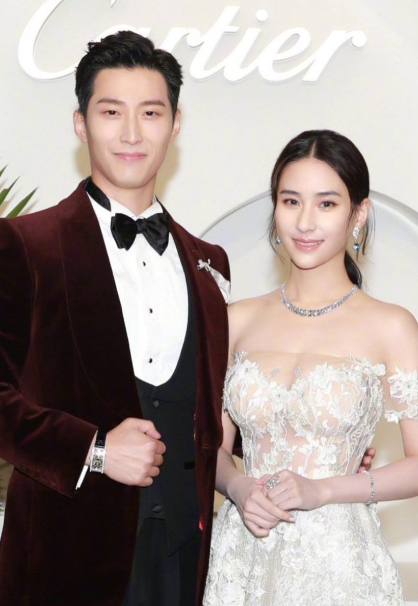 ภาพเดียวสยบข่าว! พระเอกดังรักหวาน ยังไม่หย่าเมียมหาเศรษฐี