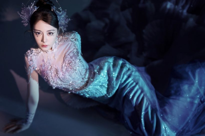 ใครเเต่งหน้าให้ตี๋ลี่เร่อปา? ลุคนี้ติดเทรนด์ร้อนเเรงในโซเชียล