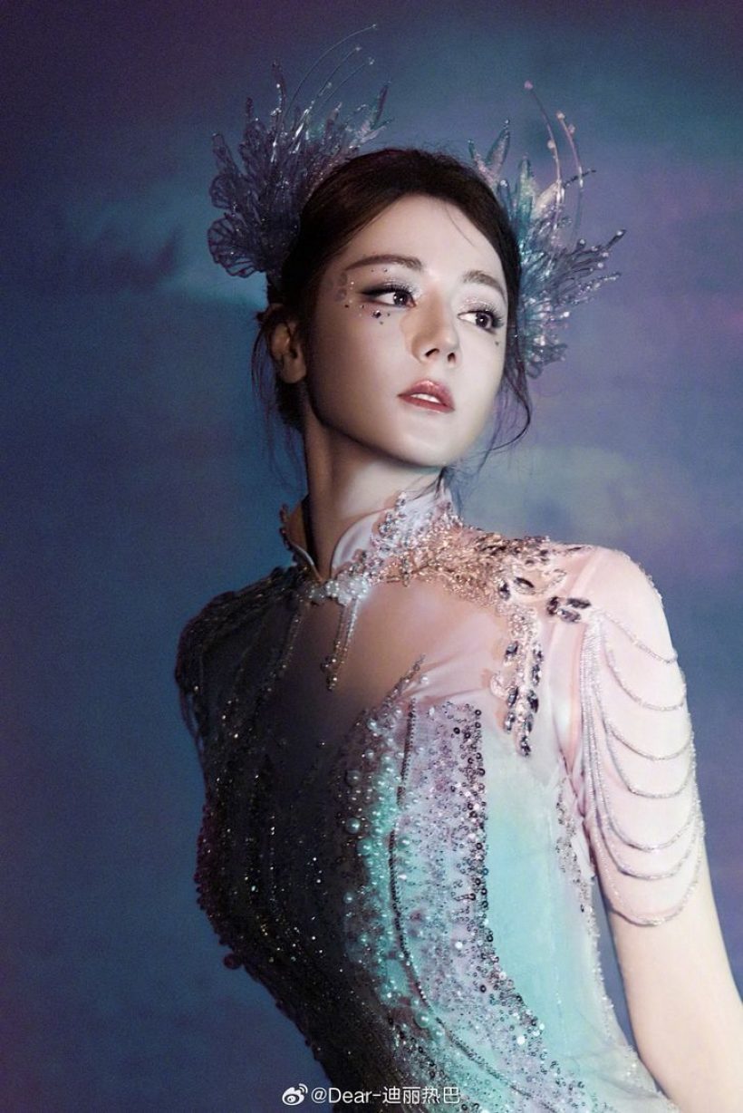 ใครเเต่งหน้าให้ตี๋ลี่เร่อปา? ลุคนี้ติดเทรนด์ร้อนเเรงในโซเชียล