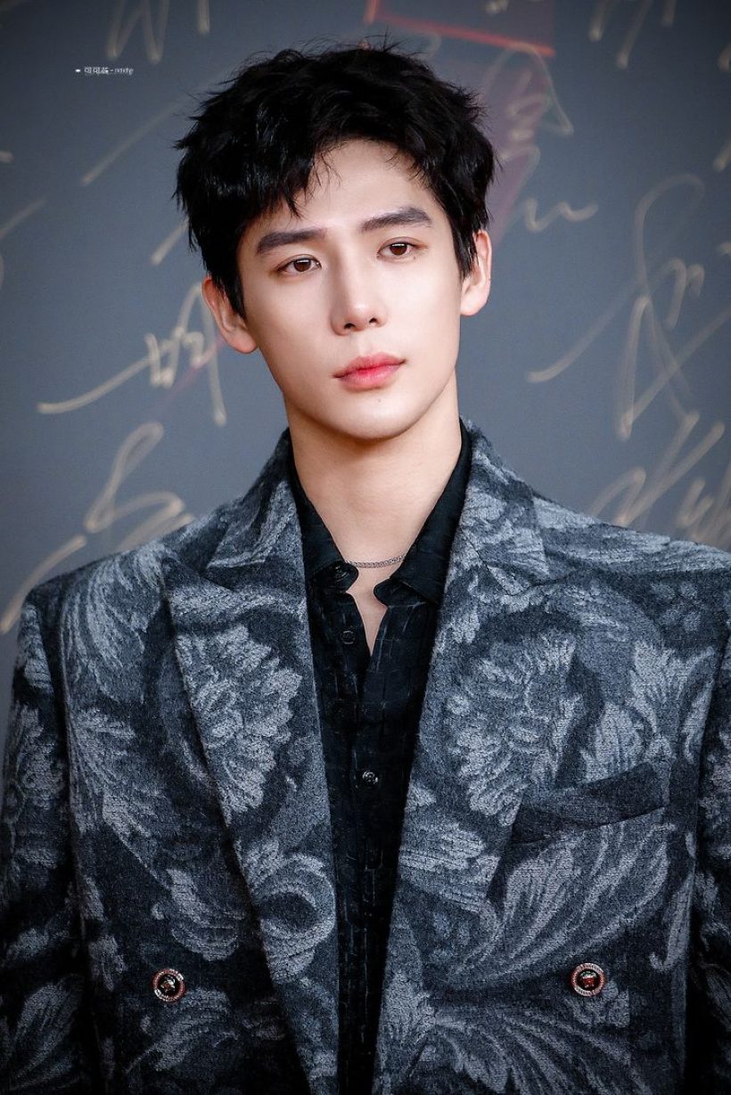 ส่อง 10 พระเอกเเถวหน้า โดนชาวเน็ตวิจารณ์ไม่หล่อ!