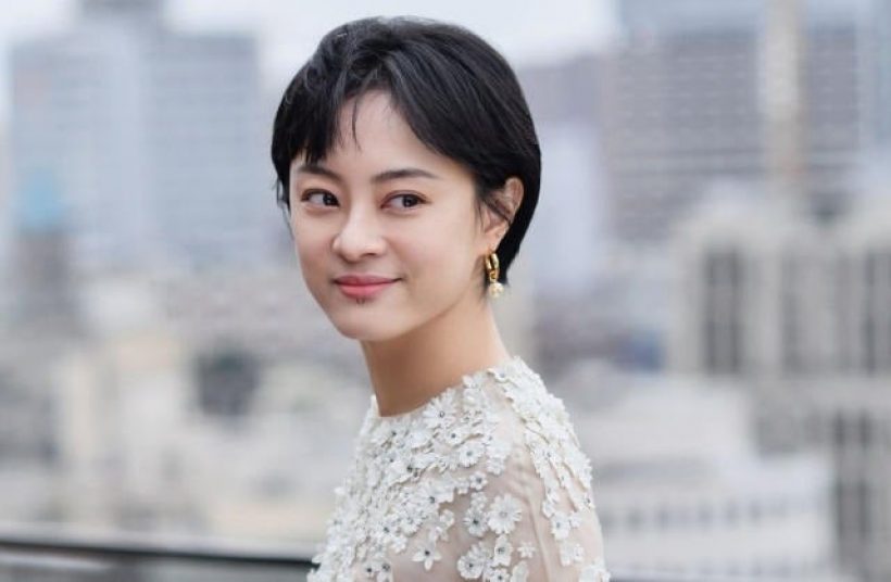 เปิดลิสต์ 6 นางเอกเเถวหน้าจีน ใครค่าตัวมากที่สุดปี 2025