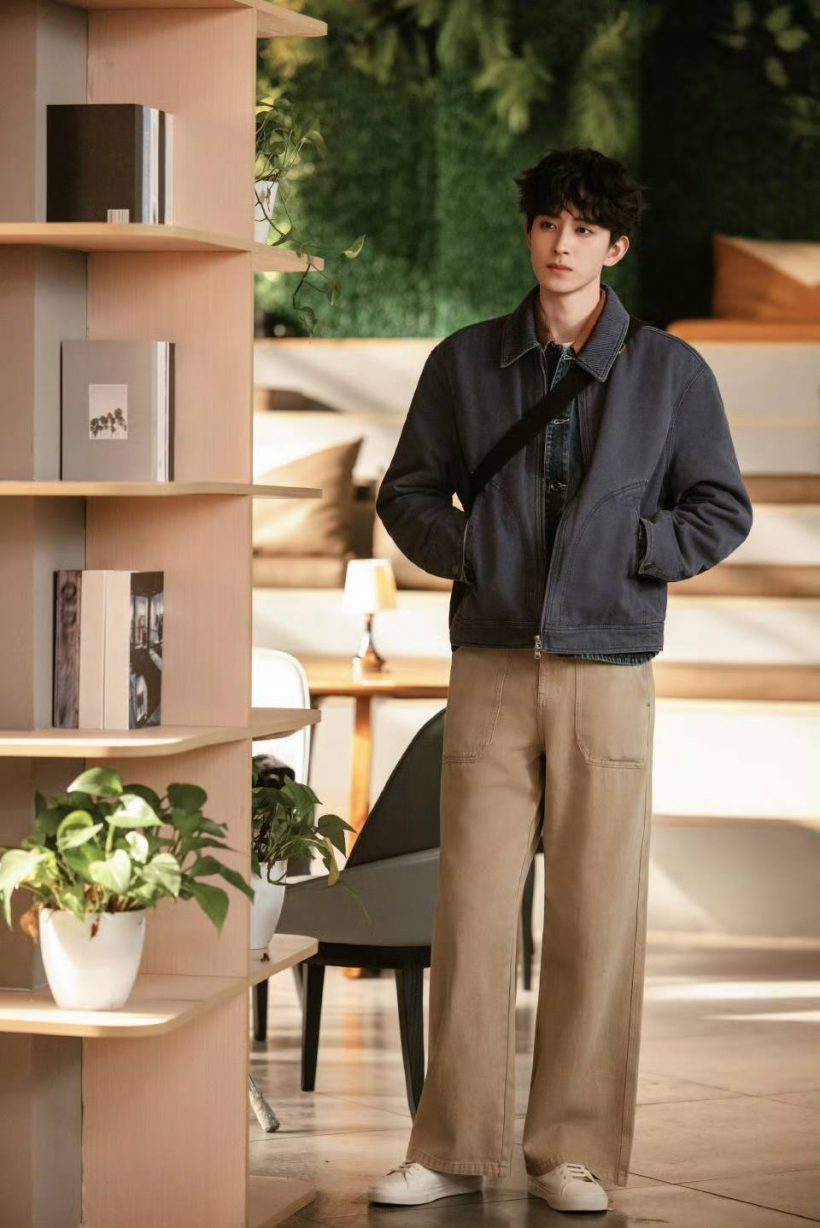 นาทีระทึก! พระเอกดังฟิวส์ขาด สะบัดมือใส่ซาแซงหน้าหงาย