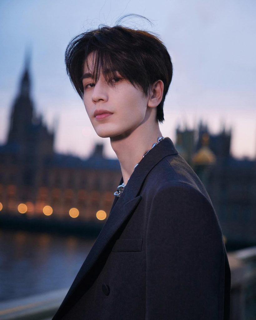 พระเอกล่าหยกคือใคร?รู้จักจางหลิงเฮ่อ ผู้จีนสุดหล่อออร่าเจิด!