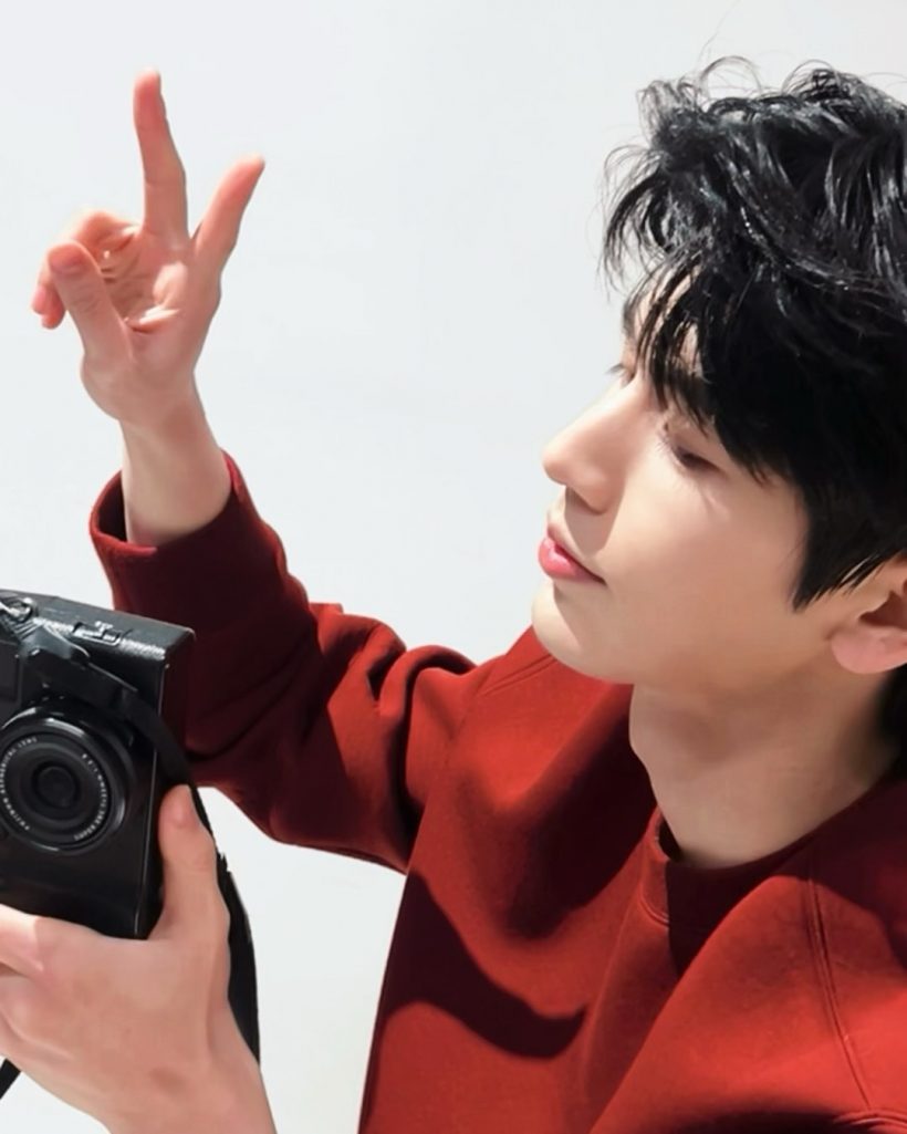 พระเอกล่าหยกคือใคร?รู้จักจางหลิงเฮ่อ ผู้จีนสุดหล่อออร่าเจิด!