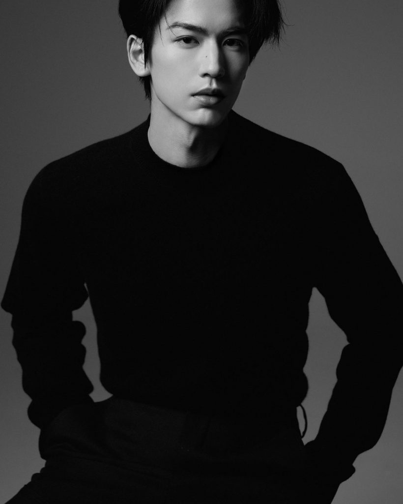 พระเอกล่าหยกคือใคร?รู้จักจางหลิงเฮ่อ ผู้จีนสุดหล่อออร่าเจิด!