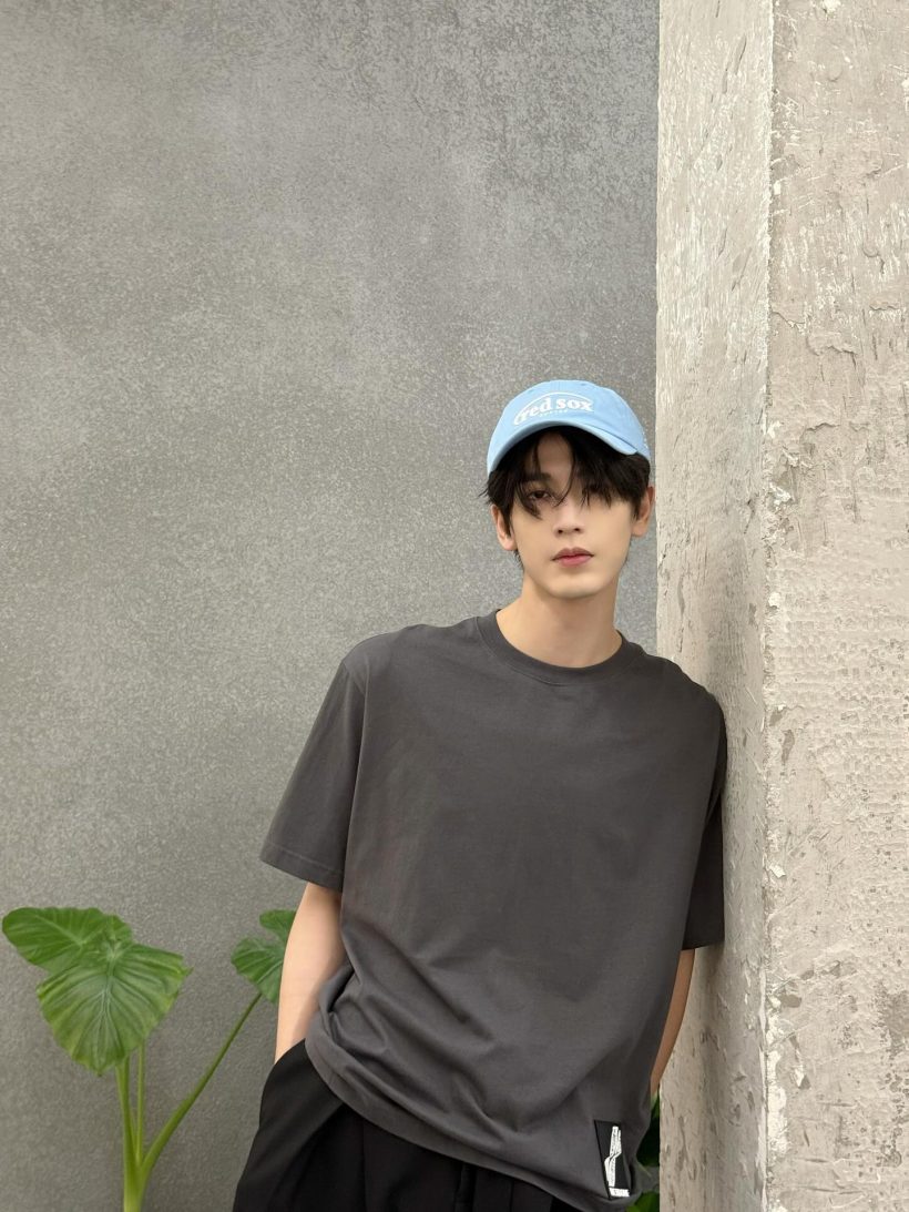 พระเอกล่าหยกคือใคร?รู้จักจางหลิงเฮ่อ ผู้จีนสุดหล่อออร่าเจิด!