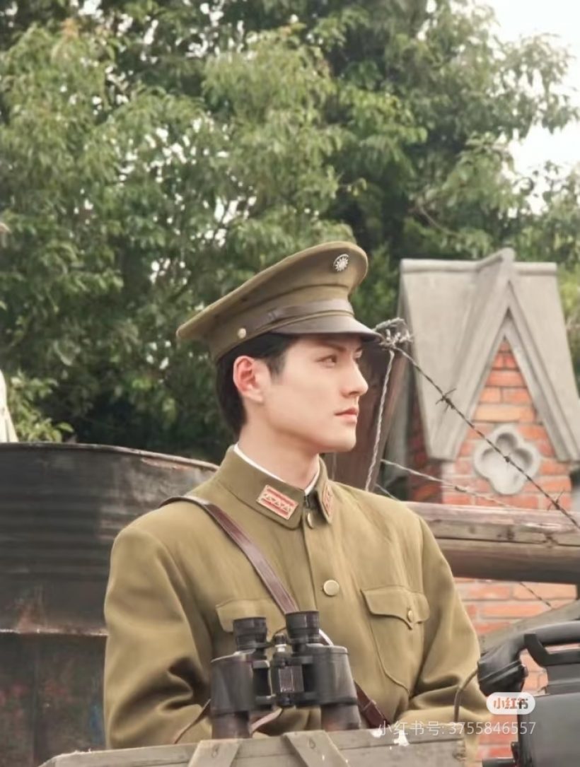 ล่าหยก พระเอกก็หล่อลุงพระเอกยิ่งหล่อ เขาคือใคร?วาร์ปด่วน!