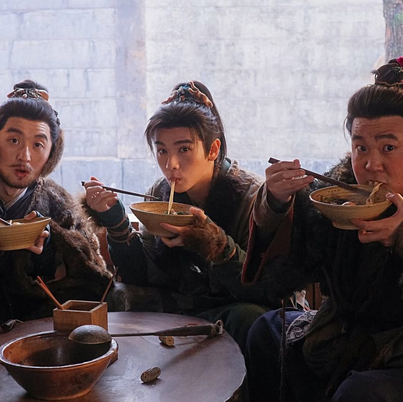 รู้จัก นาย กรชิต นักแสดงไทย1เดียวในซีรีส์ "ล่าหยก"