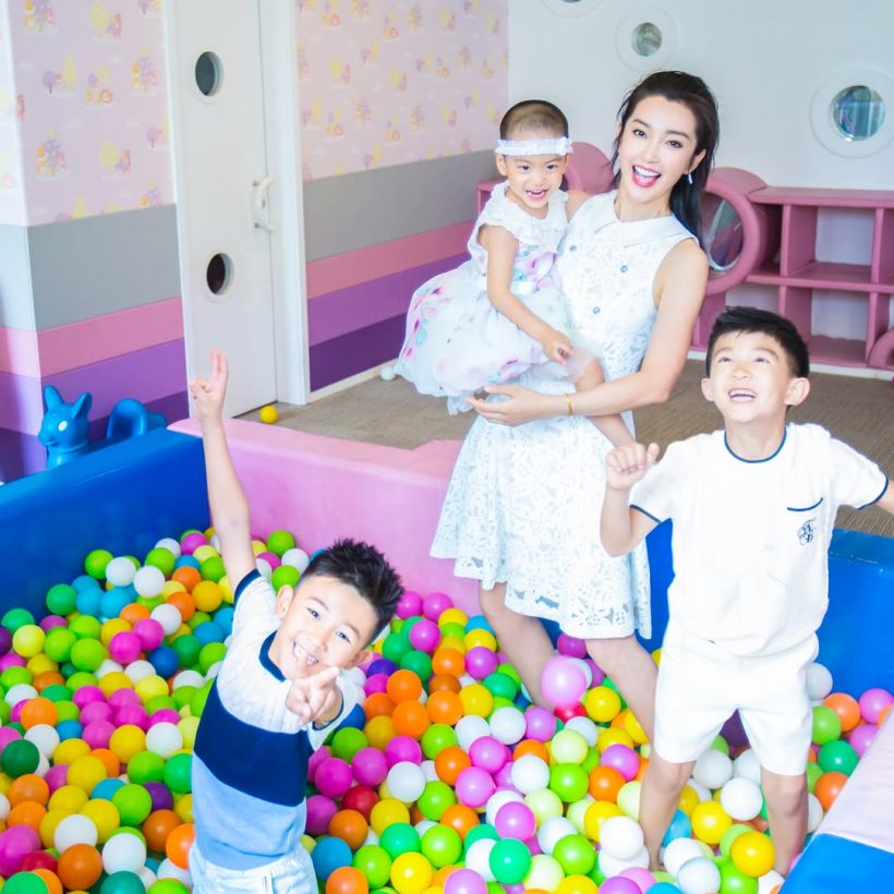 ไม่ง้อผู้! ซุปตาร์สาวขอเป็นโสดตลอดชีวิต เตรียมยกมรดกให้หลาน