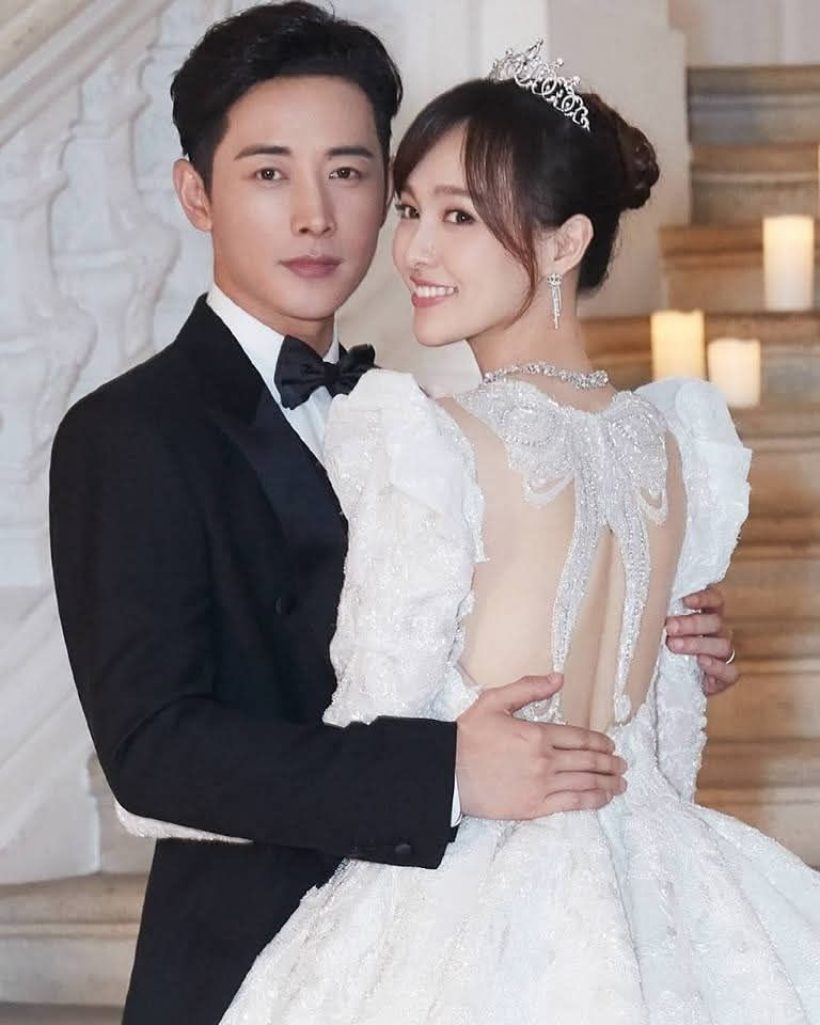 เเฟนๆใจคอไม่ดี คู่รักดัง ชีวิตคู 7 ปีส่อขาเตียงหัก!