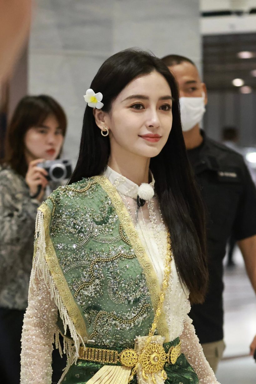 โซเชียลแตกภาพซุปตาร์จีนตัวแม่ใส่ชุดไทย สวยจึ้งสะเทือนเอเชีย