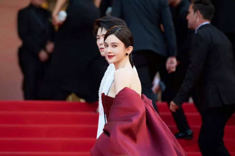 ดาราสาวเปิดตัวน้องชายกลางพรมแดงคานส์ หล่อพุ่งดันเข้าวงการ?