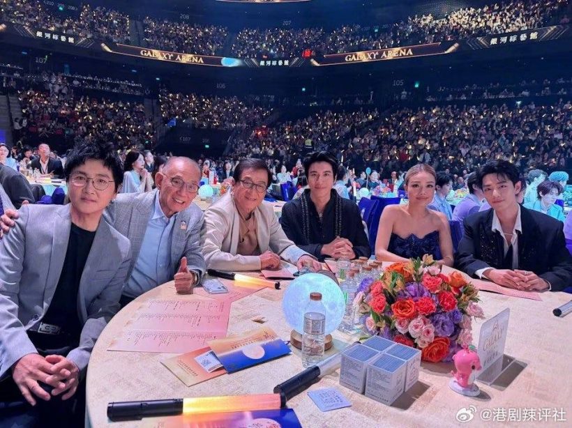 ดราม่าเดือด! เฉินหลง ถูกกล่าวหา ลวนลามผู้หญิง กลางงานกาล่า