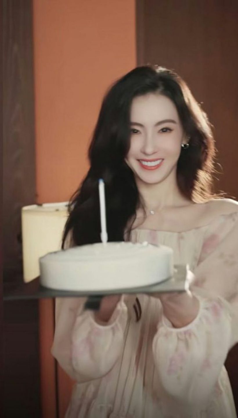 เเฟนๆสะเทือนใจ! ไม่เคยรู้มาก่อนว่านางเอกคนนี้ หูหนวกหนึ่งข้าง