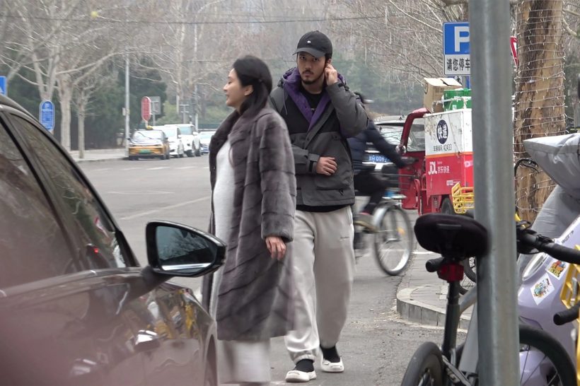 ปาปารัสซี่จับช็อตเด็ด นางเอกจีนคนดังกำลังตั้งท้องลูกคนเเรก!