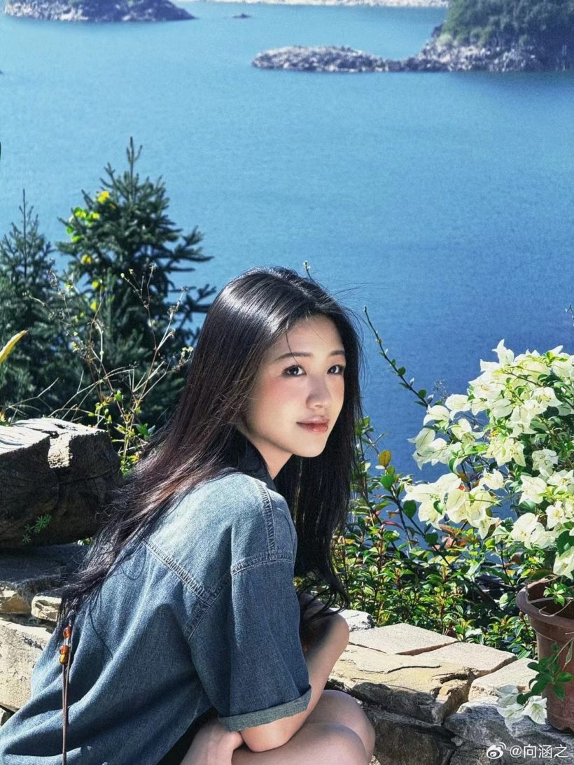 สุดห่วง! นางเอกดังสะดุดล้มหน้าคว่ำ ต้องใส่เฝือกอ่อน