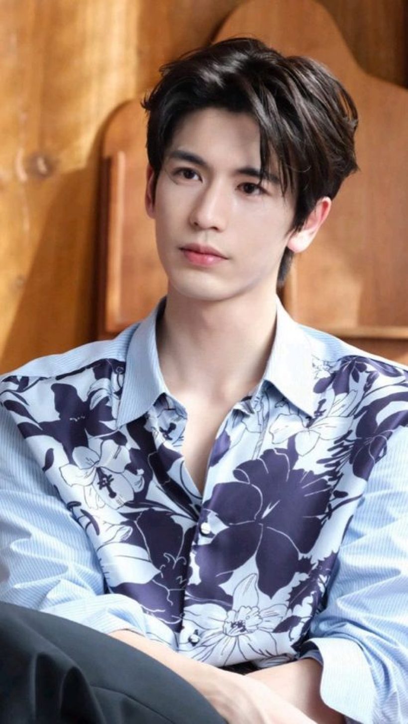 เฉลยความจริง! หญิงสาวในภาพนี้ เธอไม่ใช่เเม่ จางหลิงเฮ่อ